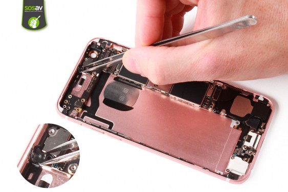 Guide photos remplacement nappe power, vibreur, volume, flash et micro externe iPhone 6S (Etape 23 - image 2)