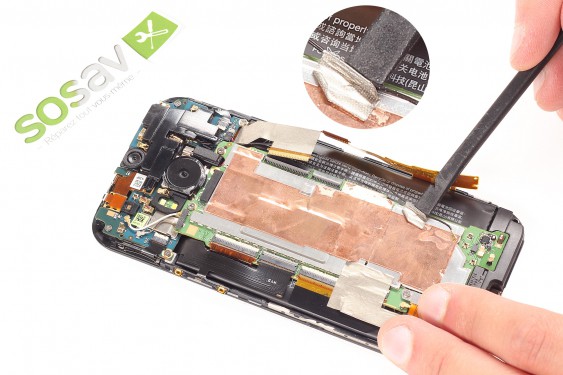 Guide photos remplacement nappe de liaision principale de la carte fille HTC one M8 (Etape 12 - image 3)