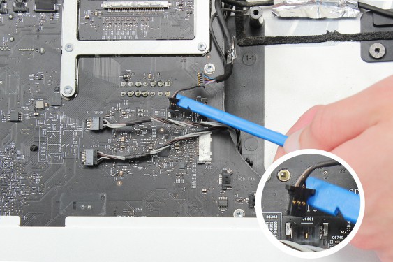 Guide photos remplacement haut-parleur gauche iMac 27" fin 2009 (EMC 2309 et 2374) (Etape 46 - image 3)