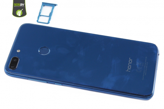 Guide photos remplacement connecteur de charge Honor 9 Lite (Etape 2 - image 4)