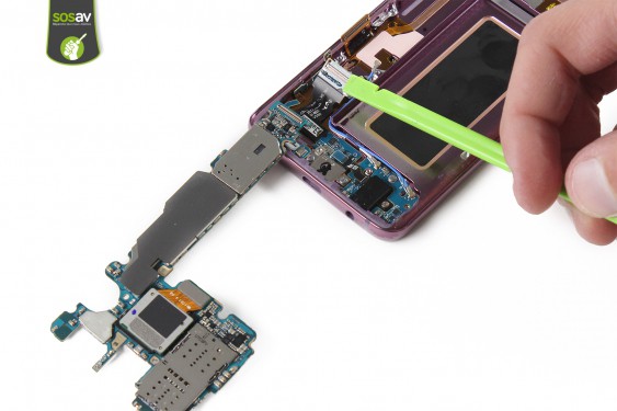 Guide photos remplacement câble d'interconnexion Galaxy S9 (Etape 24 - image 2)
