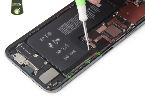 Guide photos remplacement batterie iPhone 11 Pro Max (Etape 10 - image 1)