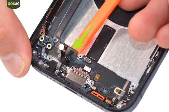 Guide photos remplacement connecteur de charge iPhone 15 Pro (Etape 25 - image 1)