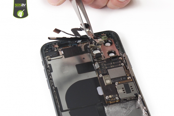 Guide photos remplacement châssis complet iPhone 11 Pro Max (Etape 30 - image 2)