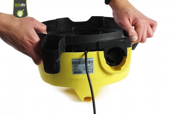 Guide photos remplacement capot supérieur & interrupteur Aspirateur Karcher MV3 premium (Etape 8 - image 1)