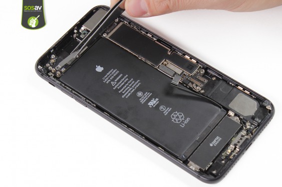 Guide photos remplacement nappe power, vibreur, volume, flash et micro externe iPhone 7 Plus (Etape 15 - image 2)