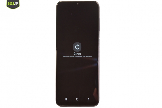 Guide photos remplacement connecteur de charge Galaxy A13 (Etape 1 - image 3)