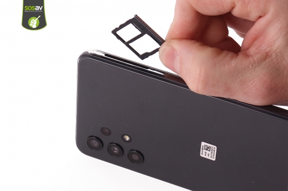 Guide photos remplacement nappe bouton power Galaxy A32 (Etape 2 - image 3)