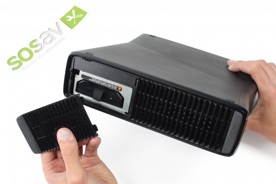 Guide photos remplacement câble d'alimentation du lecteur dvd Xbox 360 S (Etape 2 - image 2)