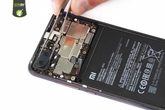 Guide photos remplacement caméra avant / carte mère Xiaomi Mi 8 Lite (Etape 12 - image 2)