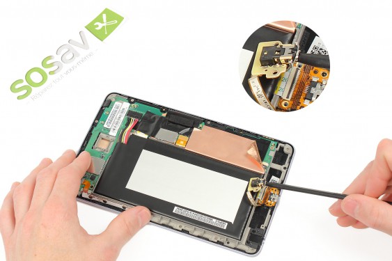 Guide photos remplacement connecteur de charge Nexus 7 1ère Génération (Etape 13 - image 4)