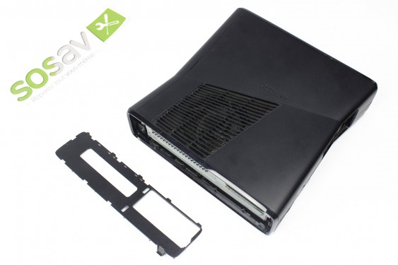 Guide photos remplacement câble de liaison du disque dur Xbox 360 S (Etape 8 - image 3)