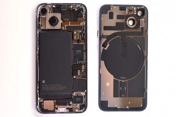 Guide photos remplacement batterie iPhone 14 (Etape 5 - image 4)