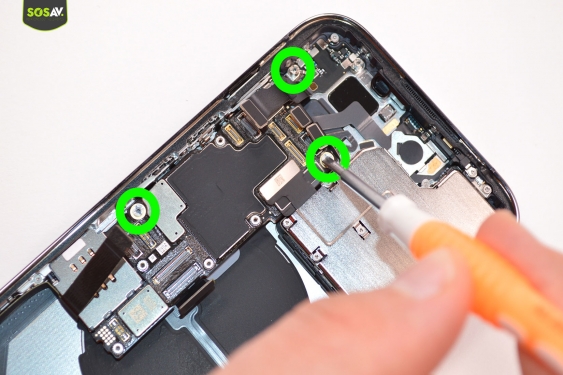 Guide photos remplacement connecteur de charge iPhone 14 Pro (Etape 11 - image 4)