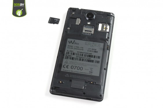 Guide photos remplacement carte microsd Wiko U Feel Lite (Etape 5 - image 1)