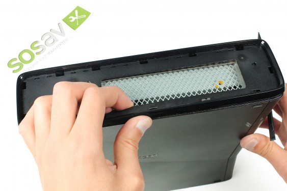 Guide photos remplacement câble d'alimentation du lecteur dvd Xbox 360 S (Etape 15 - image 2)