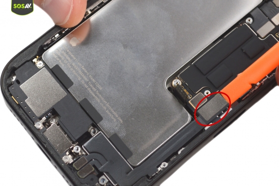 Guide photos remplacement connecteur de charge iPhone 16 Pro (Etape 7 - image 1)