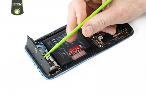 Guide photos remplacement connecteur de charge OnePlus 7T Pro (Etape 13 - image 4)