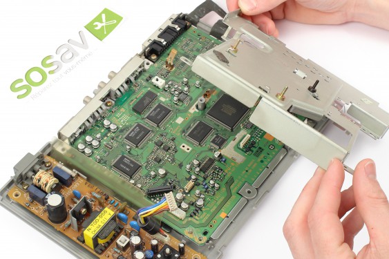 Guide photos remplacement coque inférieure Playstation (Etape 15 - image 3)