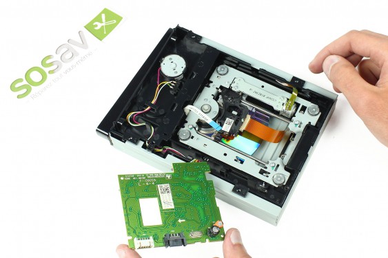 Guide photos remplacement nappe lentille laser Xbox 360 S (Etape 45 - image 4)