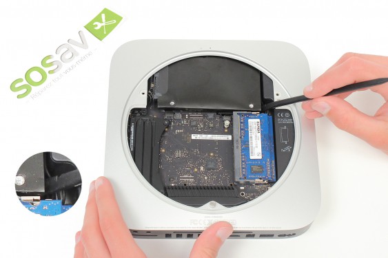 Guide photos remplacement connecteur de donnees et alimentation du disque dur Mac Mini Late 2012 (Etape 14 - image 1)
