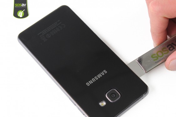 Guide photos remplacement façade arrière Samsung Galaxy A5 2016 (Etape 5 - image 1)