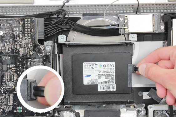 Guide photos remplacement disque dur d'origine vers ssd iMac 27" fin 2009 (EMC 2309 et 2374) (Etape 30 - image 3)