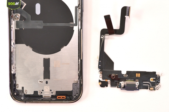 Guide photos remplacement connecteur de charge iPhone 14 Pro / 14 Pro Max (Etape 16 - image 1)
