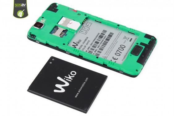 Guide photos remplacement batterie Wiko Rainbow 4G (Etape 5 - image 1)