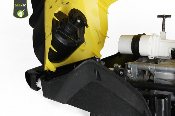 Guide photos remplacement capot avant Karcher K5 Premium Full Control Plus (Etape 18 - image 2)