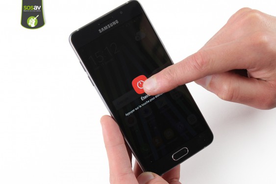 Guide photos remplacement carte mère Samsung Galaxy A5 2016 (Etape 1 - image 3)