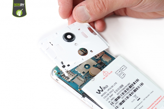 Guide photos remplacement haut-parleur interne Wiko Upulse Lite (Etape 4 - image 4)