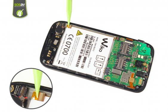 Guide photos remplacement connecteur de charge Wiko Cink Peax 2 (Etape 9 - image 2)