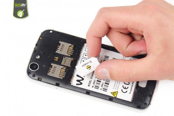 Guide photos remplacement lecteur carte sim et microsd Wiko Stairway (Etape 7 - image 4)