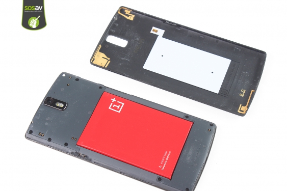 Guide photos remplacement nappe haut-parleur, micro & antenne OnePlus One (Etape 6 - image 1)