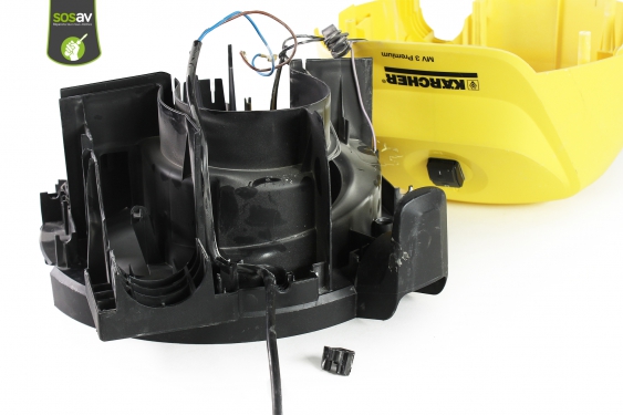 Guide photos remplacement câble d'alimentation Aspirateur Karcher MV3 premium (Etape 11 - image 3)