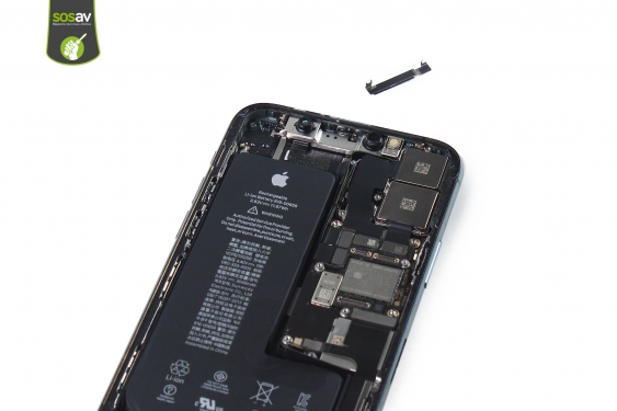Guide photos remplacement carte mère iPhone 11 Pro (Etape 15 - image 3)