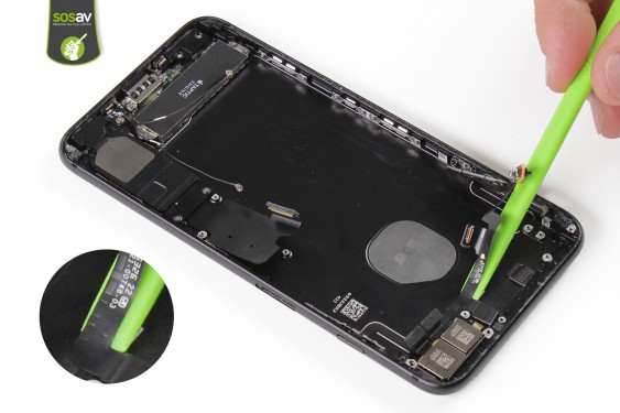 Guide photos remplacement nappe power, vibreur, volume, flash et micro externe iPhone 7 Plus (Etape 34 - image 2)
