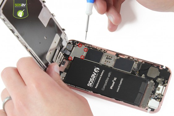 Guide photos remplacement connecteur de charge, prise jack et micro iPhone 6S (Etape 8 - image 1)