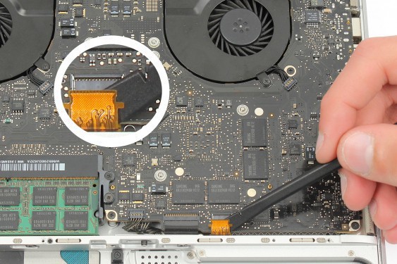 Guide photos remplacement radiateur du processeur et de la carte graphique MacBook Pro 15" Fin 2008 - Début 2009 (Modèle A1286 - EMC 2255) (Etape 11 - image 4)