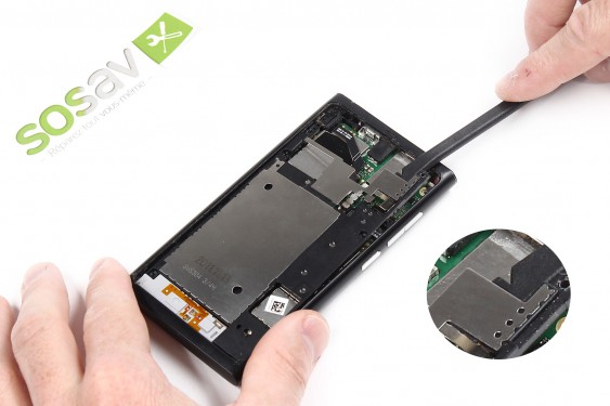 Guide photos remplacement châssis interne Lumia 800 (Etape 13 - image 3)