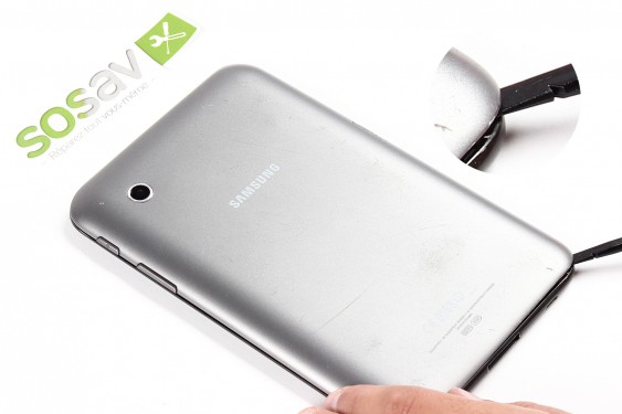 Guide photos remplacement nappe de liaison de l'écran lcd Samsung Galaxy Tab 2 7" (Etape 5 - image 1)