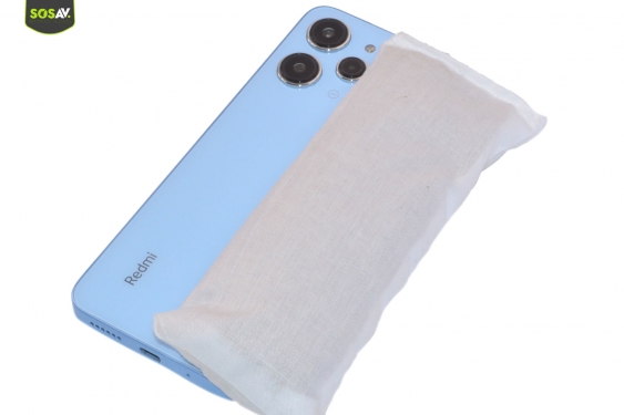Guide photos remplacement ecran seul Redmi 12 (Etape 2 - image 2)
