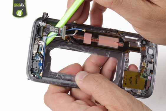 Guide photos remplacement connecteur de charge Samsung Galaxy S7 (Etape 37 - image 3)