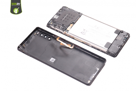 Guide photos remplacement batterie Xperia L4 (Etape 5 - image 1)