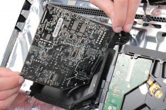 Guide photos remplacement alimentation iMac 24" mi-2007 & début 2008 (EMC 2134 et 2211) (Etape 24 - image 1)