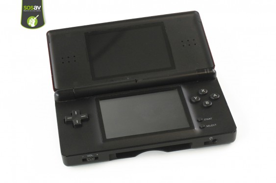 Guide photos remplacement coque arrière Nintendo DS Lite (Etape 1 - image 3)