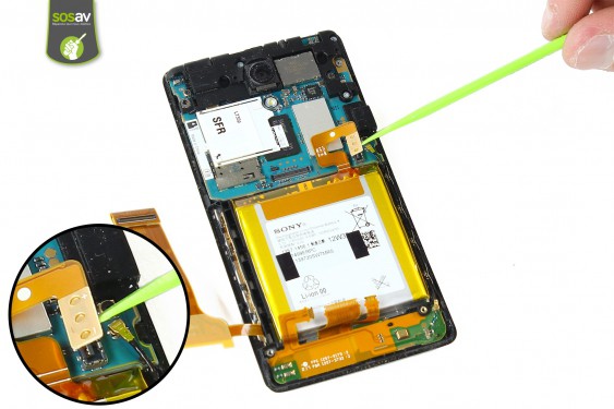 Guide photos remplacement microphone du bas et connecteur de l'antenne gsm Xperia T (Etape 14 - image 2)