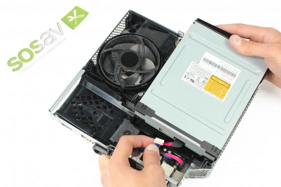 Guide photos remplacement câble d'alimentation du lecteur dvd Xbox 360 S (Etape 33 - image 4)