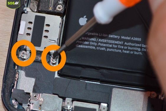Guide photos remplacement connecteur de charge iPhone 13 (Etape 10 - image 3)
